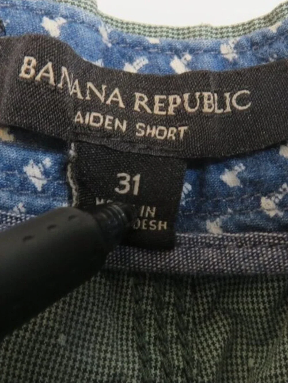 Three Lot Banana Republic Aiden Shorts (Cotton and Linen)